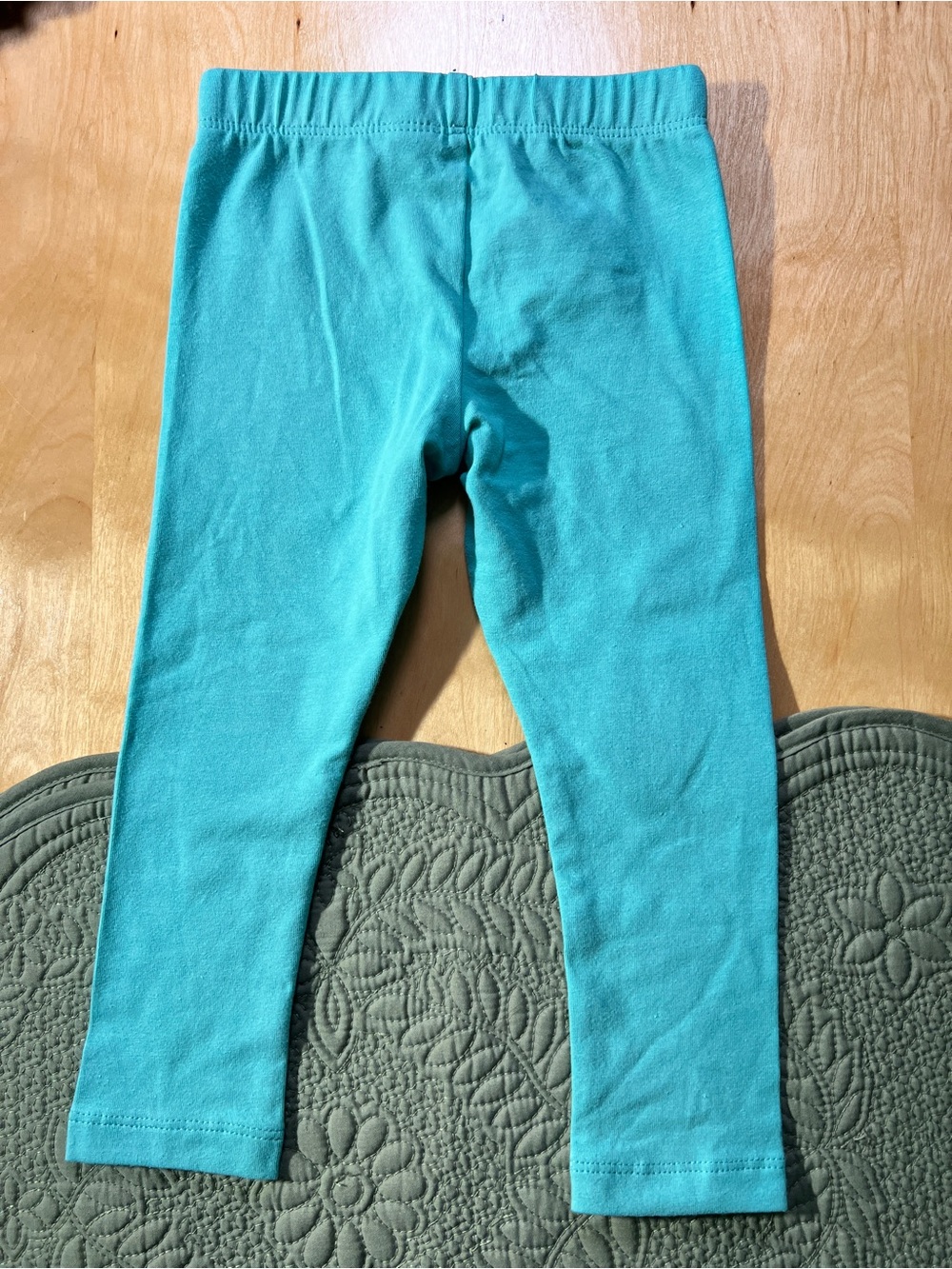 Epic Threads Teal Leggings with Pink and Red Heart Patches Size 2T Cute - Picture 4 of 5